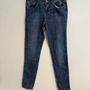 Dereon Y2K Jeans Size 9 Mid Rise Studded Show Pants‎